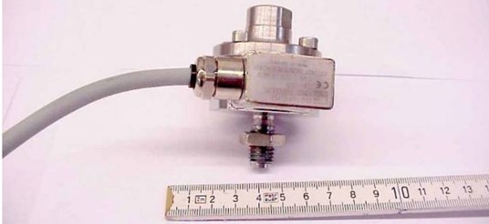 HBM load cell used in the drum centrifuge (Arnold 2011).